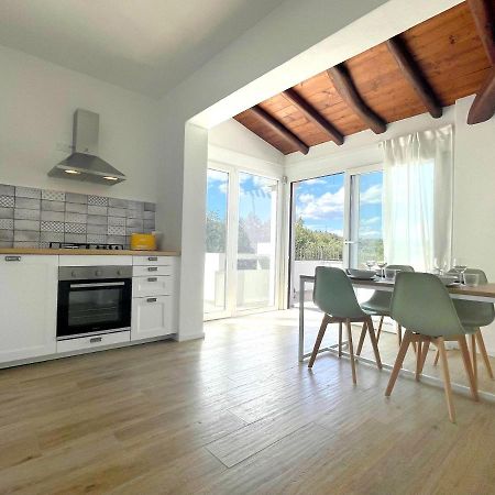 Naked House Sardinia Apartment บารีซาร์โด ภายนอก รูปภาพ